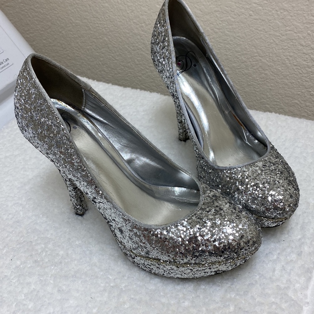 Sparkle heels
